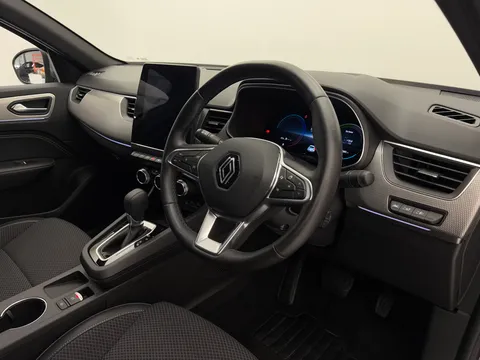 22 of 32 for RENAULT ARKANA 1.6 E-Tech FHEV 145 Techno 5dr Auto