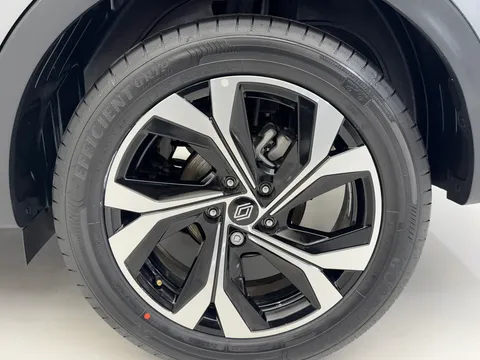 24 of 32 for RENAULT ARKANA 1.6 E-Tech FHEV 145 Techno 5dr Auto