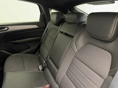 30 of 32 for RENAULT ARKANA 1.6 E-Tech FHEV 145 Techno 5dr Auto