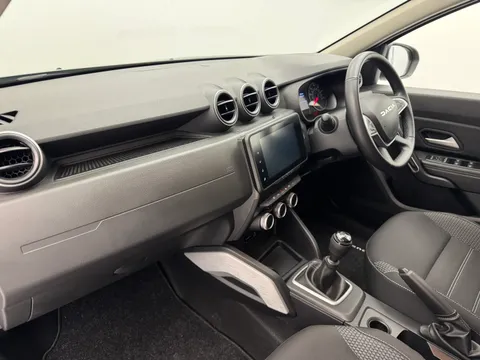 DU23ZYA Dacia Duster 1.0 TCe 90 Journey 5dr Thumbnail #12