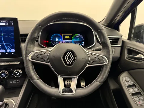 DP73AEY Renault Clio 1.6 E-TECH full hybrid 145 Esprit Alpine 5dr Auto Thumbnail #23