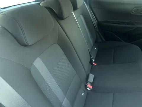 MW75LBZ Hyundai i20 1.0T GDi Premium 5dr Thumbnail #10