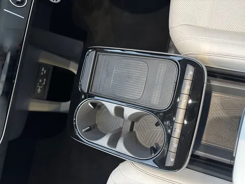 MC25XGX Hyundai Ioniq 5 239kW Ultimate 84 kWh 5dr AWD Auto [Tech Pack] Thumbnail #13