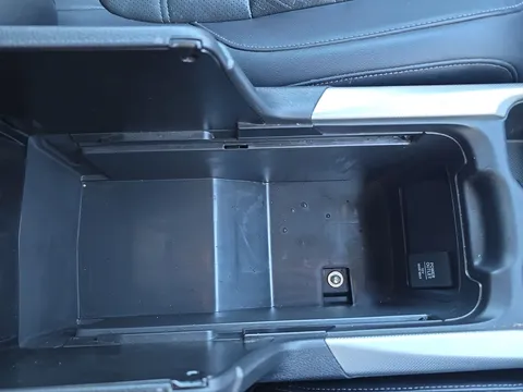 DC22HPZ Honda CR-V 2.0 i-MMD Hybrid SR  2WD 5dr eCVT Thumbnail #20