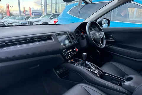 2 of 24 for Honda Hr-V 1.5 i-VTEC EX 5dr