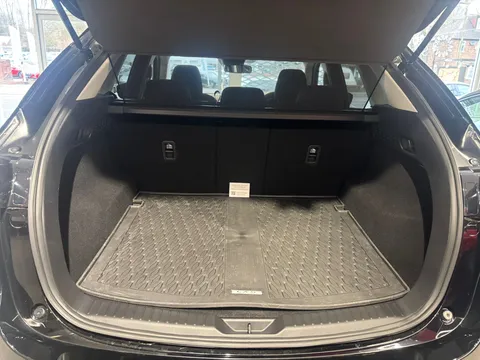 DL75YTB Mazda CX-5 2.0 e-Skyactiv G MHEV Centre-Line 5dr Thumbnail #5