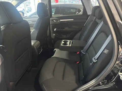 DL75YTB Mazda CX-5 2.0 e-Skyactiv G MHEV Centre-Line 5dr Thumbnail #8