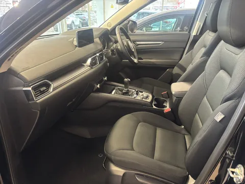 DL75YTB Mazda CX-5 2.0 e-Skyactiv G MHEV Centre-Line 5dr Thumbnail #10