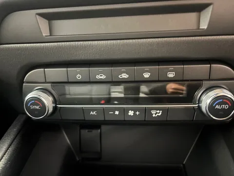 DL75YTB Mazda CX-5 2.0 e-Skyactiv G MHEV Centre-Line 5dr Thumbnail #21