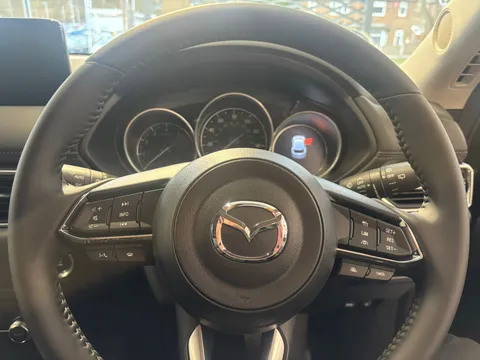DL75YTB Mazda CX-5 2.0 e-Skyactiv G MHEV Centre-Line 5dr Thumbnail #28