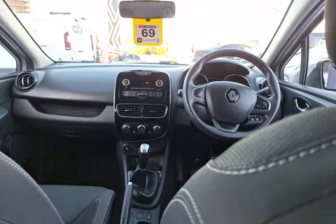 HS19EPK Renault Clio 0.9 TCE 90 Play 5dr Thumbnail #4