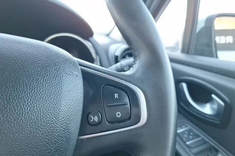 HS19EPK Renault Clio 0.9 TCE 90 Play 5dr Thumbnail #38