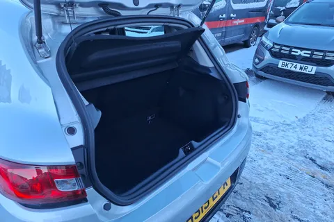 HS19EPK Renault Clio 0.9 TCE 90 Play 5dr Thumbnail #19