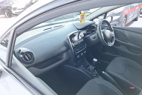 HS19EPK Renault Clio 0.9 TCE 90 Play 5dr Thumbnail #31