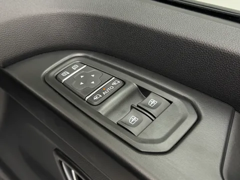 DL75WPR Renault Trafic LL30 Blue dCi 150 Extra Sport [Safety] Crew Van Thumbnail #16