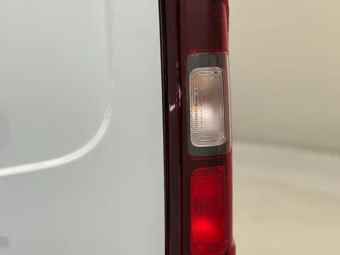 DL75WKP Renault Trafic SL30 Blue dCi 150 Advance [Safety] Van EAG9 Thumbnail #27