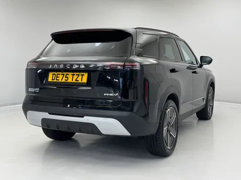 DE75TZT Jaecoo 7 1.5T SHS Luxury 5dr Auto Thumbnail #4