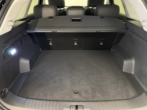 DE75TZT Jaecoo 7 1.5T SHS Luxury 5dr Auto Thumbnail #7