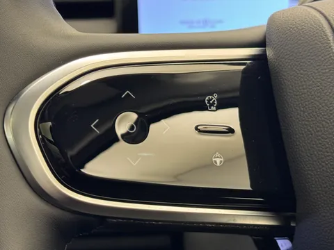 DE75TZT Jaecoo 7 1.5T SHS Luxury 5dr Auto Thumbnail #19