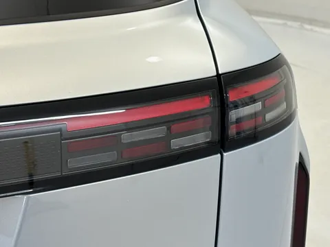 DE75VNP Jaecoo 7 1.5T SHS Luxury 5dr Auto Thumbnail #30