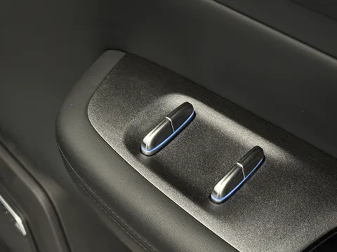 DE75VHO Jaecoo 7 1.5T SHS Luxury 5dr Auto Thumbnail #16