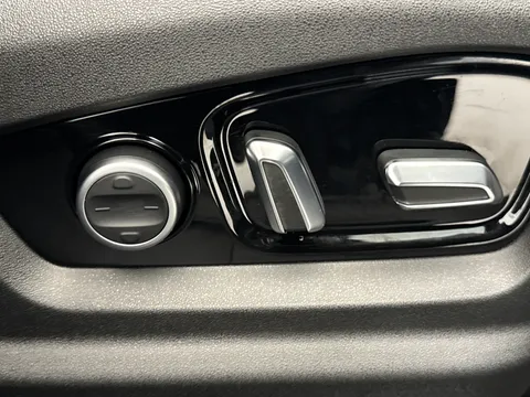 DE75VHO Jaecoo 7 1.5T SHS Luxury 5dr Auto Thumbnail #17