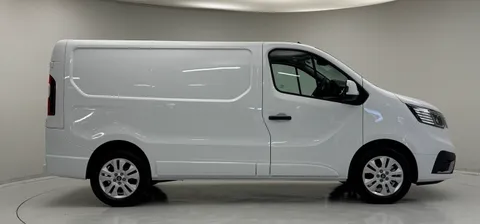 DL75WFT Renault Trafic SL30 Blue dCi 150 Extra [Safety] Van Thumbnail #5