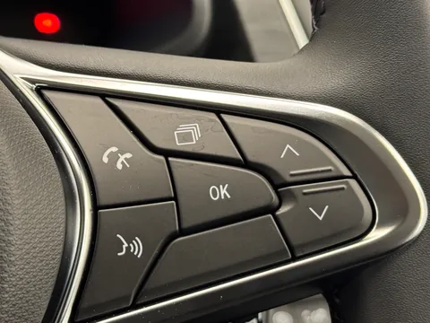 DL75WFT Renault Trafic SL30 Blue dCi 150 Extra [Safety] Van Thumbnail #18