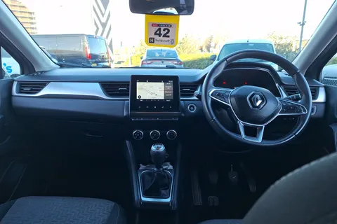 BG71TJU Renault Captur 1.0 TCE 90 SE Limited 5dr Thumbnail #5