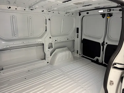 DL75WFV Renault Trafic SL30 Blue dCi 150 Extra [Safety] Van Thumbnail #10