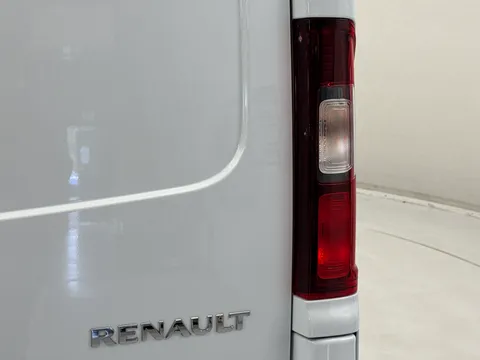 DL75WFV Renault Trafic SL30 Blue dCi 150 Extra [Safety] Van Thumbnail #29