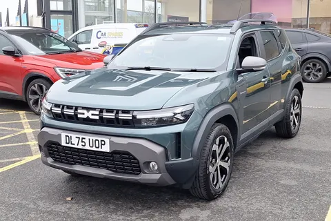 DL75UOP Dacia Duster 1.6 Hybrid 140 Journey 5dr Auto Thumbnail #26