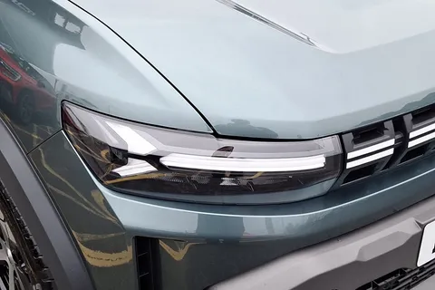 DL75UOP Dacia Duster 1.6 Hybrid 140 Journey 5dr Auto Thumbnail #28