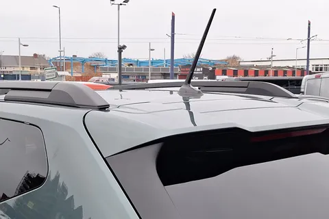 DL75UOP Dacia Duster 1.6 Hybrid 140 Journey 5dr Auto Thumbnail #37