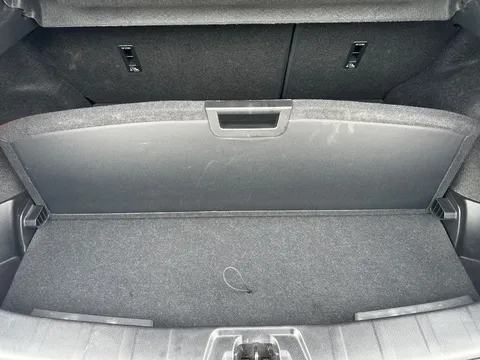 BJ68VYT Nissan Qashqai 1.2 DiG-T Tekna [Glass Roof Pack] 5dr Thumbnail #20