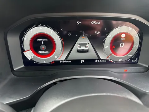 EA73KYR Nissan Qashqai 1.3 DiG-T MH 158 N-Connecta 5dr Xtronic Thumbnail #13