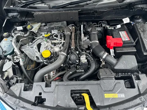 OW74DLY Nissan Juke 1.0 DiG-T Tekna 5dr Thumbnail #10