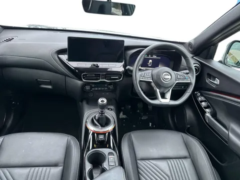 OW74DLY Nissan Juke 1.0 DiG-T Tekna 5dr Thumbnail #12