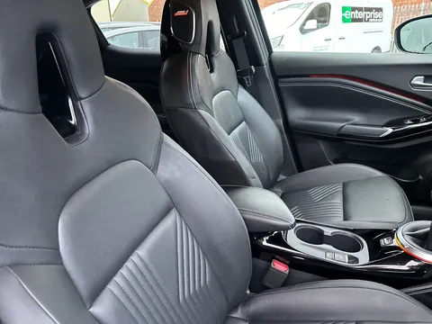 OW74DLY Nissan Juke 1.0 DiG-T Tekna 5dr Thumbnail #17