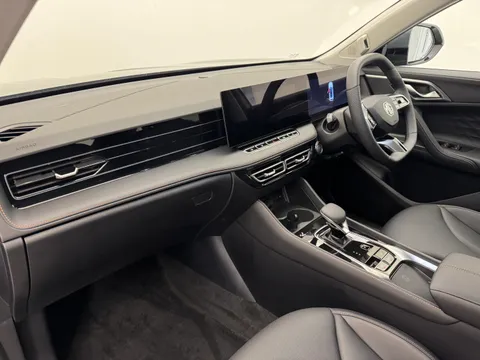 DL75VPU Mg Motor Uk Hs 1.5 T-GDI Hybrid+ Trophy 5dr Auto Thumbnail #9