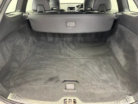 DA15VJU Volvo XC60 D4 [181] R DESIGN Lux 5dr Geartronic Thumbnail #13