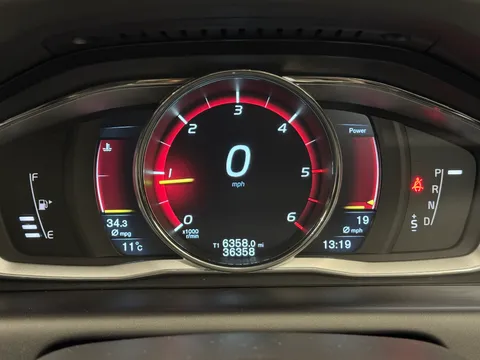 DA15VJU Volvo XC60 D4 [181] R DESIGN Lux 5dr Geartronic Thumbnail #31