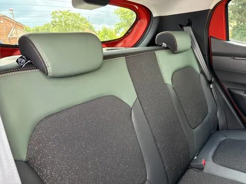 NA74XLG Dacia Spring 27kWh Extreme 65 48kW 5dr Auto Thumbnail #18