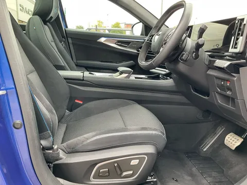 HN23XPG Renault Austral E-Tech FHEV Iconic Esprit Alpine 5dr Auto 4C Thumbnail #12