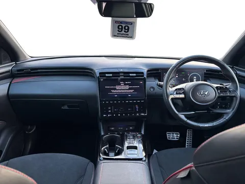 KF73WGO Hyundai Tucson 1.6 TGDi Plug-in Hybrid N Line S 5dr 4WD Auto Thumbnail #11