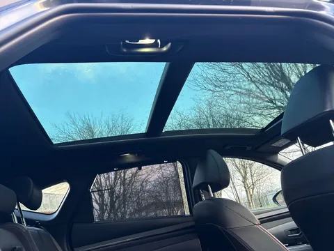 KF73WGO Hyundai Tucson 1.6 TGDi Plug-in Hybrid N Line S 5dr 4WD Auto Thumbnail #19