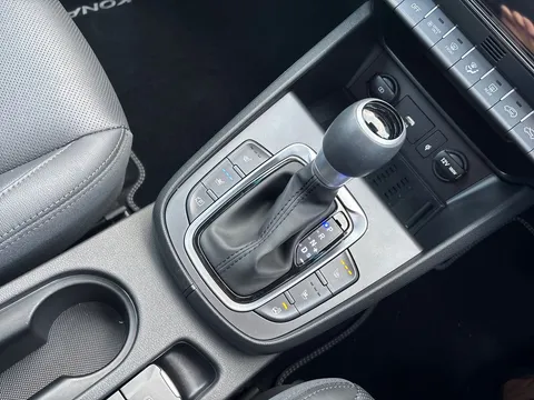 KF72VEX Hyundai Kona 1.6 GDi Hybrid Ultimate 5dr DCT Thumbnail #13