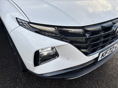KF72VEY Hyundai Tucson 1.6 TGDi Plug-in Hybrid Ultimate 5dr 4WD Auto Thumbnail #14