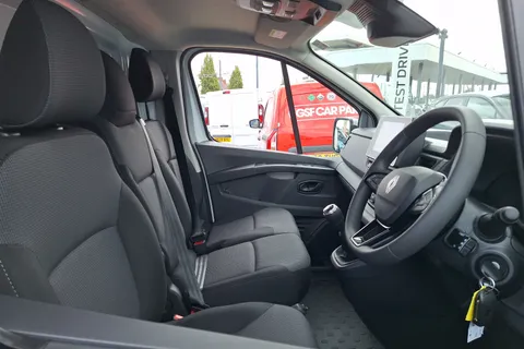 DL75WDF Renault Trafic LL30 Blue dCi 130 Advance [Safety] Van Thumbnail #6