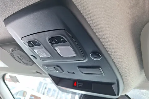 DL75WDF Renault Trafic LL30 Blue dCi 130 Advance [Safety] Van Thumbnail #10